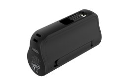 JP Powerbanka PlugOn s integrovaným konektorem pro USB-C a Lightning, 5000 mAh, PD 20W, černá